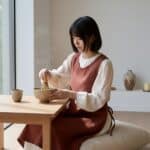 Tablier japonais à fermeture latérale — style japandi