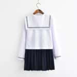 Uniforme scolaire japonais fille cravate marine — style japandi